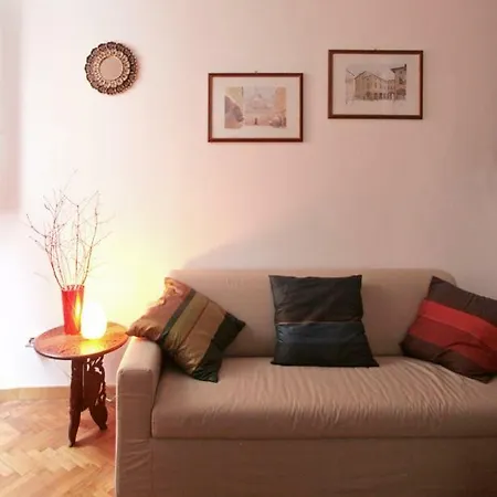 Apartamento Center Fori Imperiali Raffy's Charming *