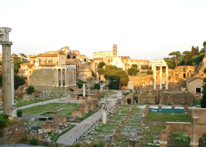 Appartement Center Fori Imperiali Raffy's Charming *